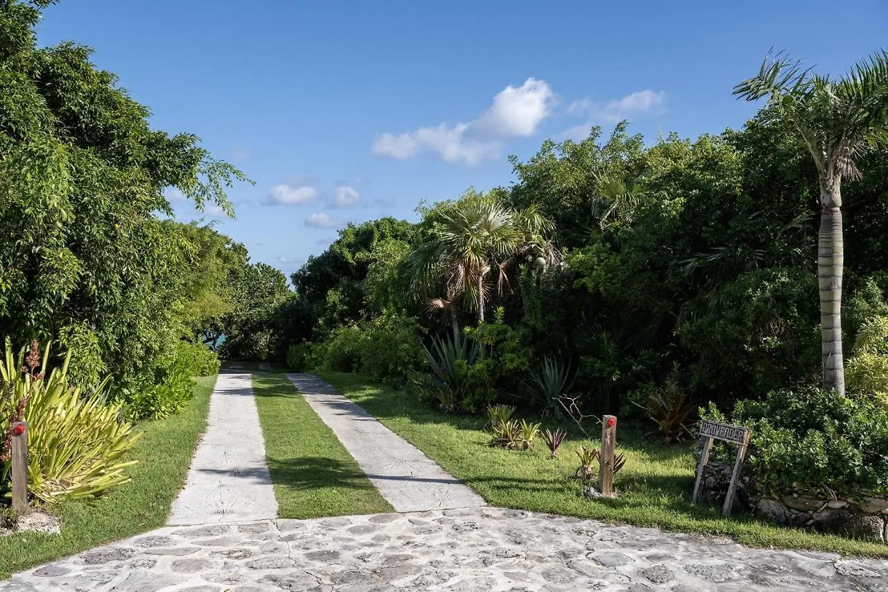 Provender Home Savannah Sound Багамские острова